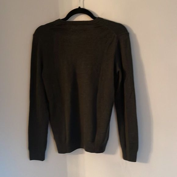 Calvin Klein European yarn knit sweater - Picture 3 of 3